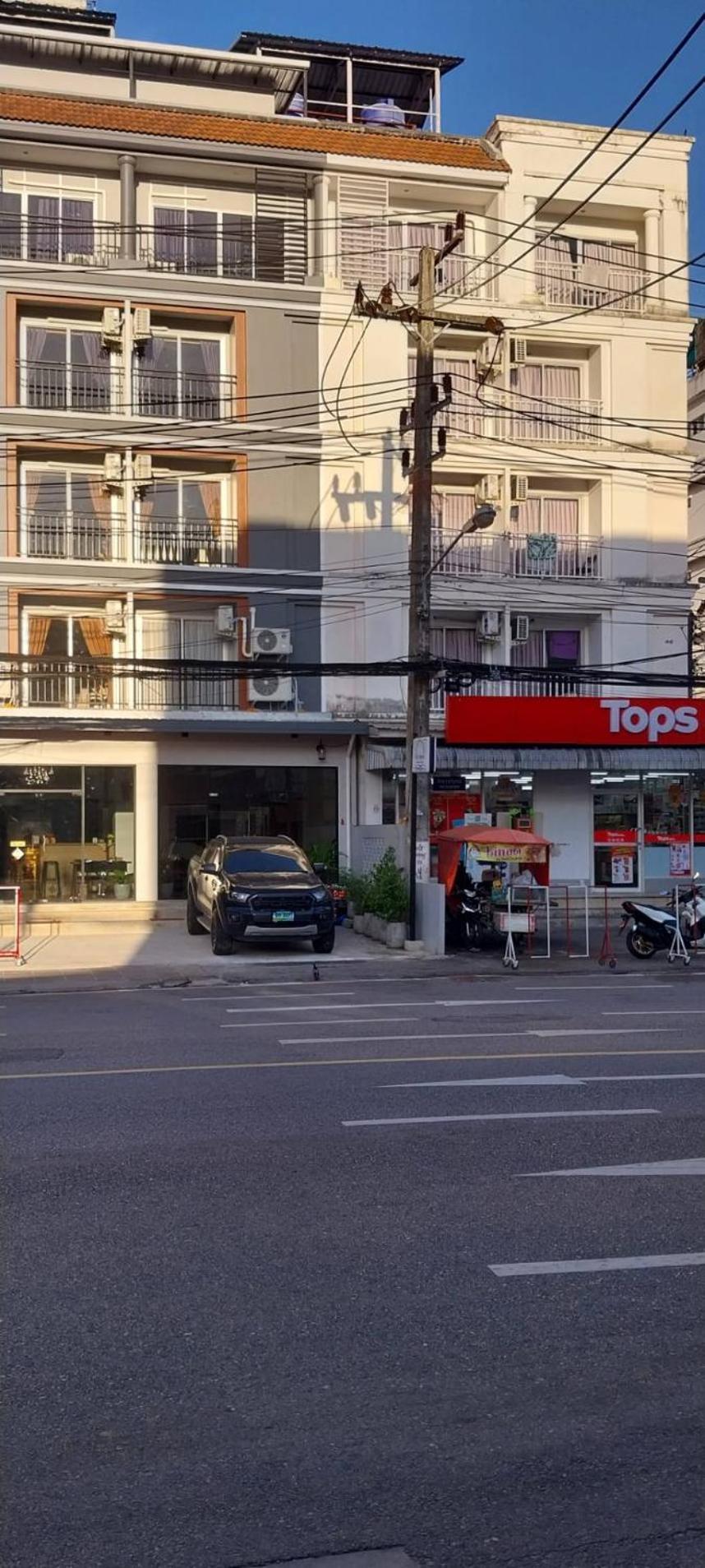 The Brown Boutique Patong Exterior foto